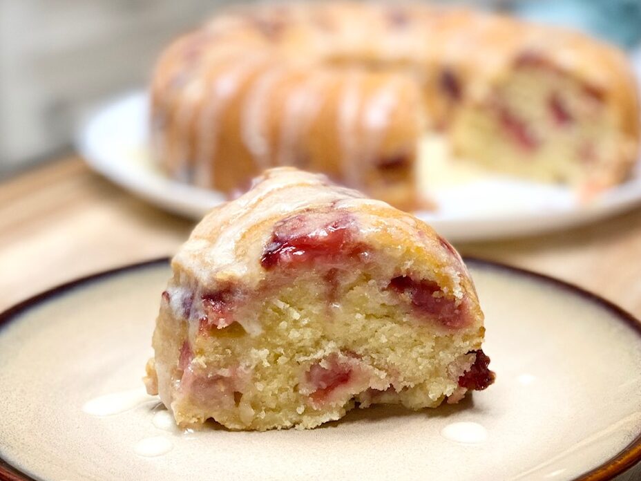 Fresh Strawberry and Sour Cream Bundt Cake - Cooking With Carlee